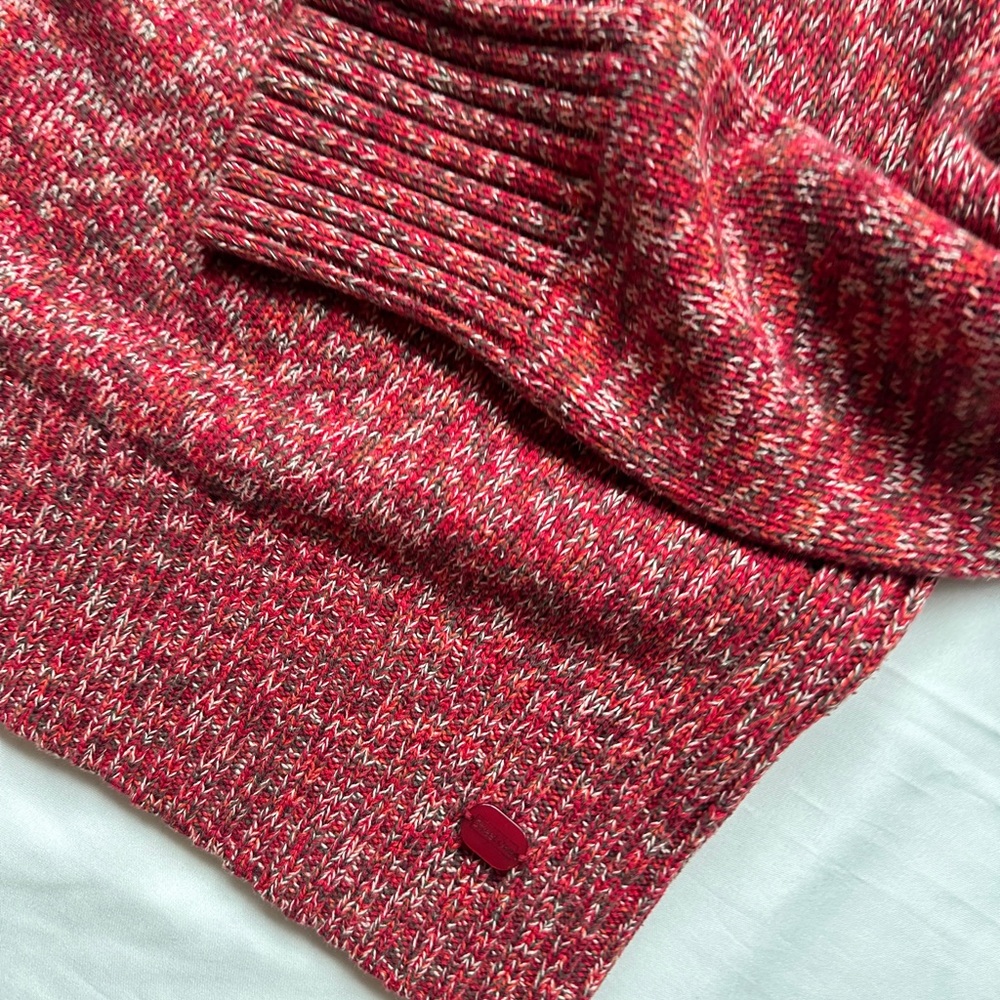 Cozy Red Turtleneck Sweater M L - Picture 6 of 16